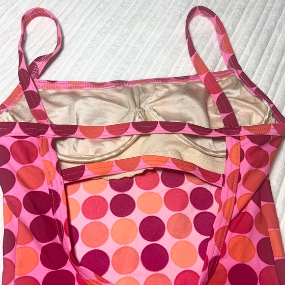 🌞 Beautiful polka one piece - Picture 3 of 3